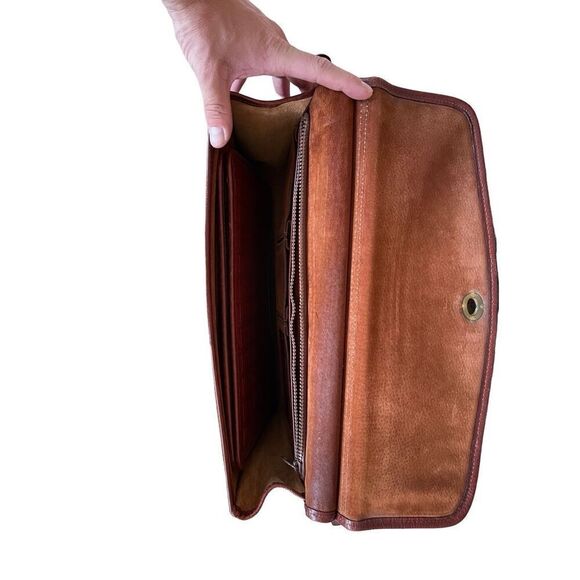 Jack George Womens Brown Leather Adjustable Strap Crossbody Briefcase - Picture 5 of 12